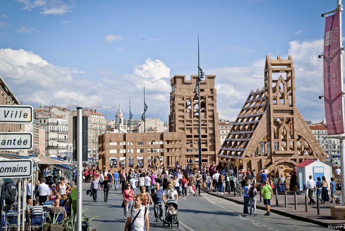 Vignette de la médiation Les constructions monumentales en carton