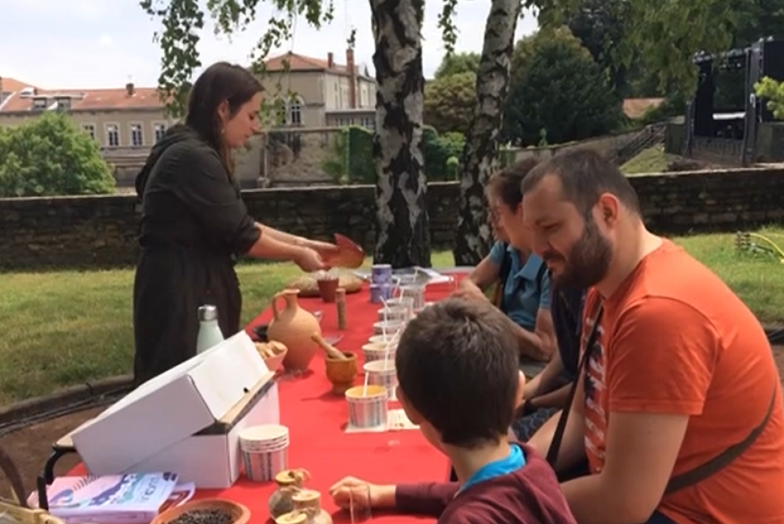 Vignette de la médiation Epices et tout ! Atelier culinaire à l'antique