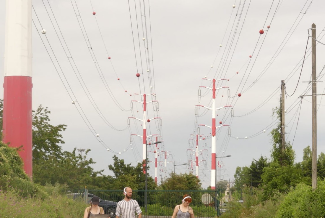 Vignette de la médiation Ailleurs au Bois de Montjean – Promenade sonore